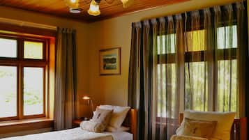 Superior Room, Non Smoking (Superior Super King/Twin) | 1 bedroom, premium bedding, free WiFi