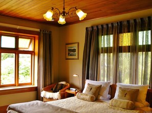Superior Room, Non Smoking (Superior Super King/Twin) - Holly Homestead B&B (Franz Josef Glacier)