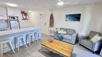 Modern Design Three Bedroom Apartment with Private Balcony | Laptop workspace, iron/ironing board, free WiFi, bed sheets