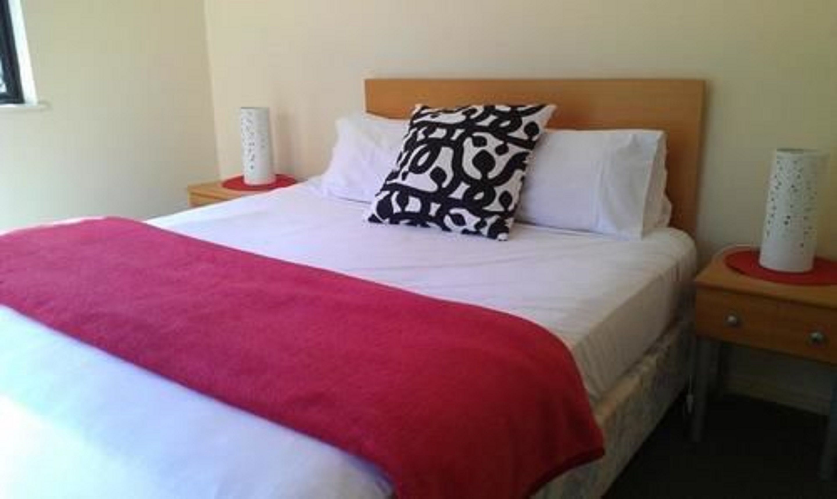 Beaches on Wave Street — image 17