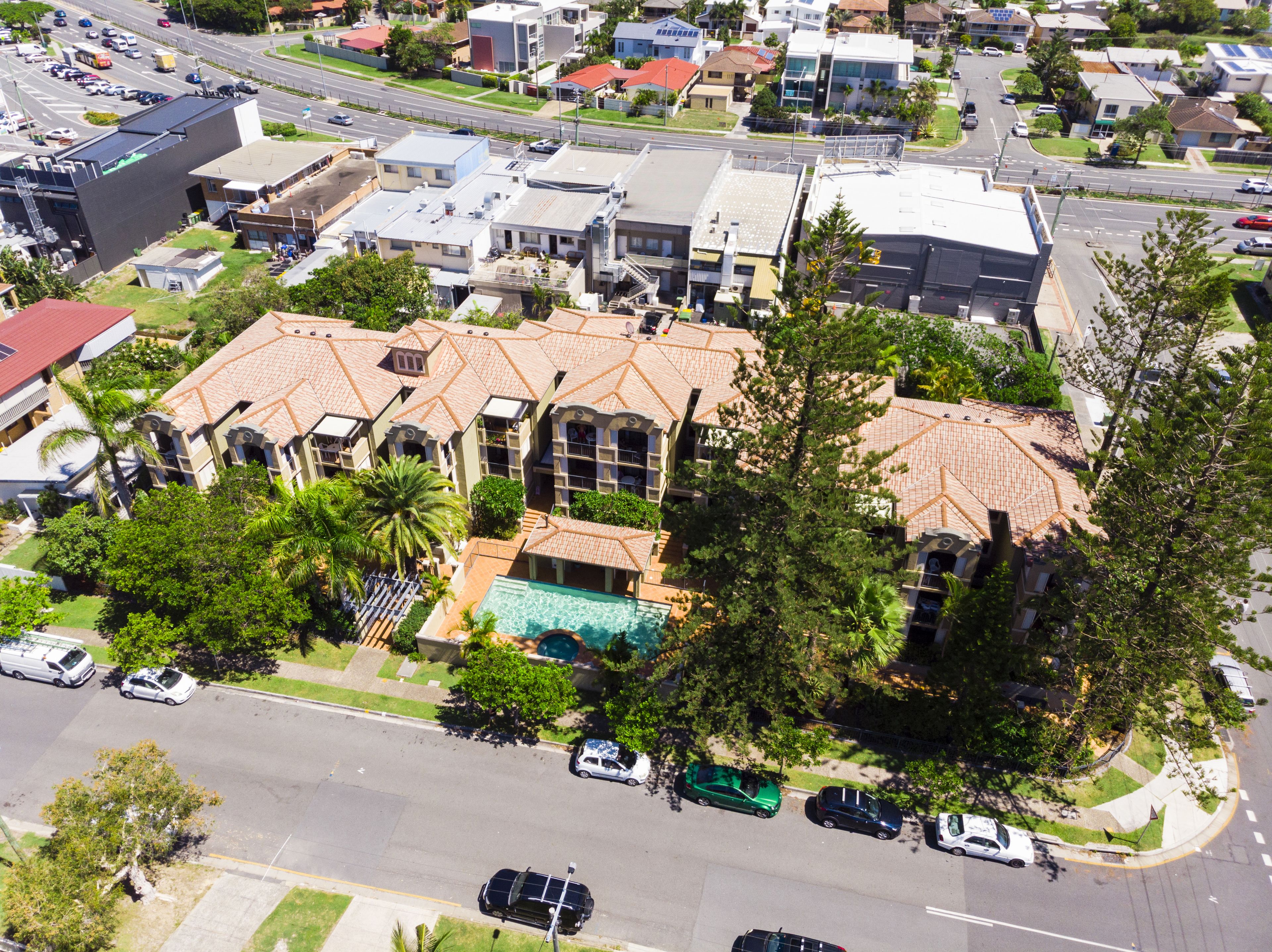 Beaches on Wave Street — image 28
