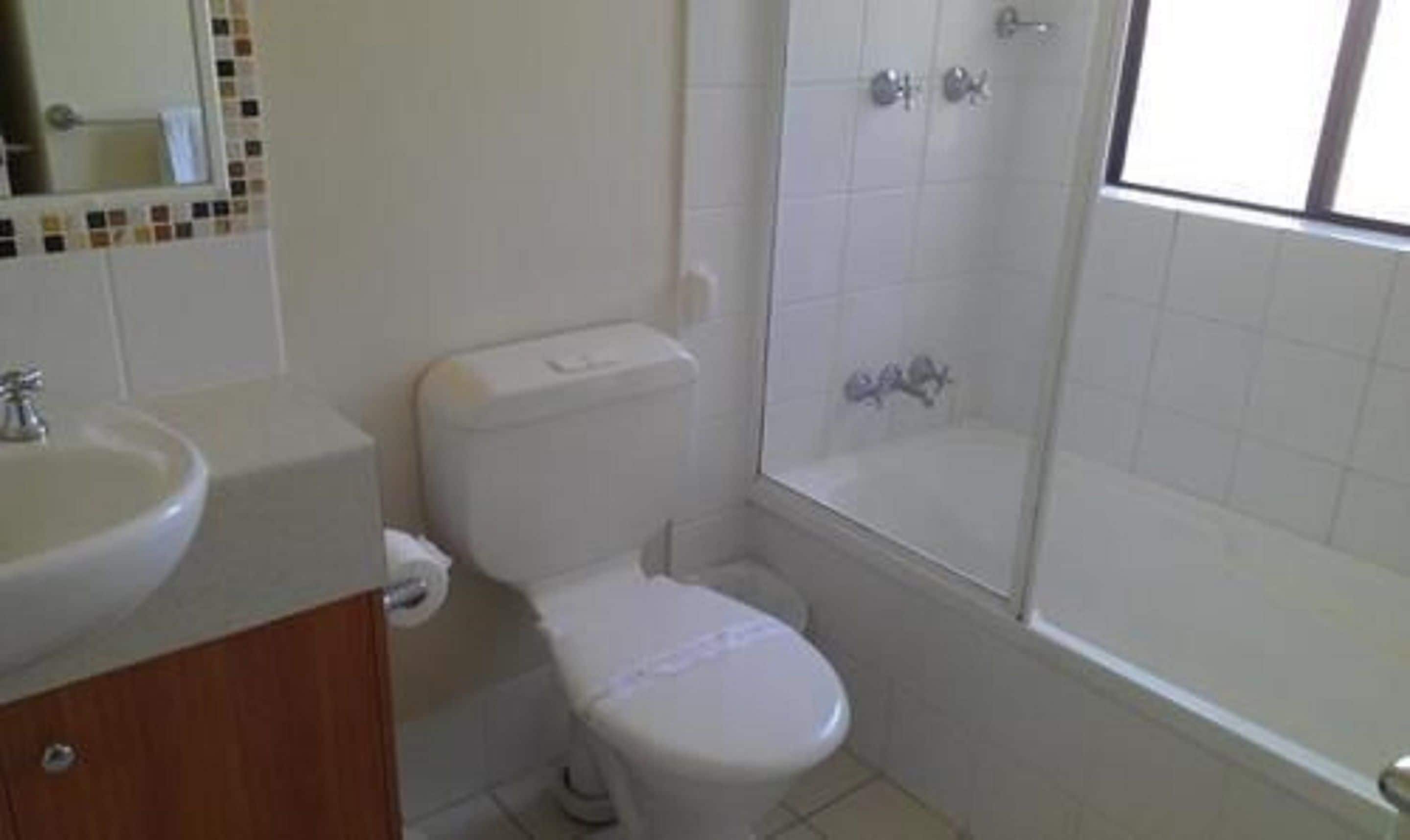 Beaches on Wave Street — image 19