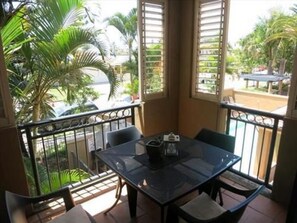 Balcony - Beaches on Wave Street (Mermaid Beach)