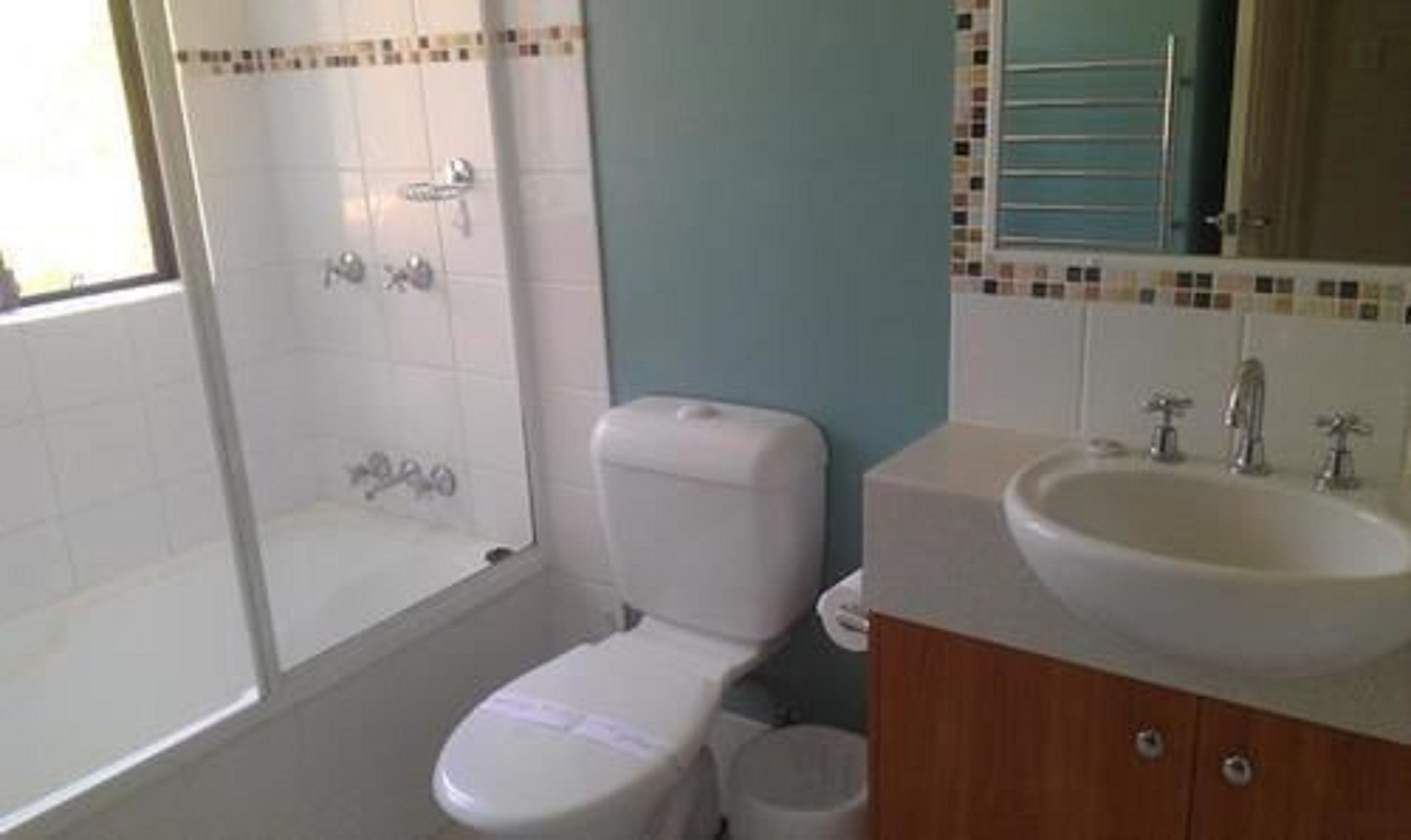 Beaches on Wave Street — image 12