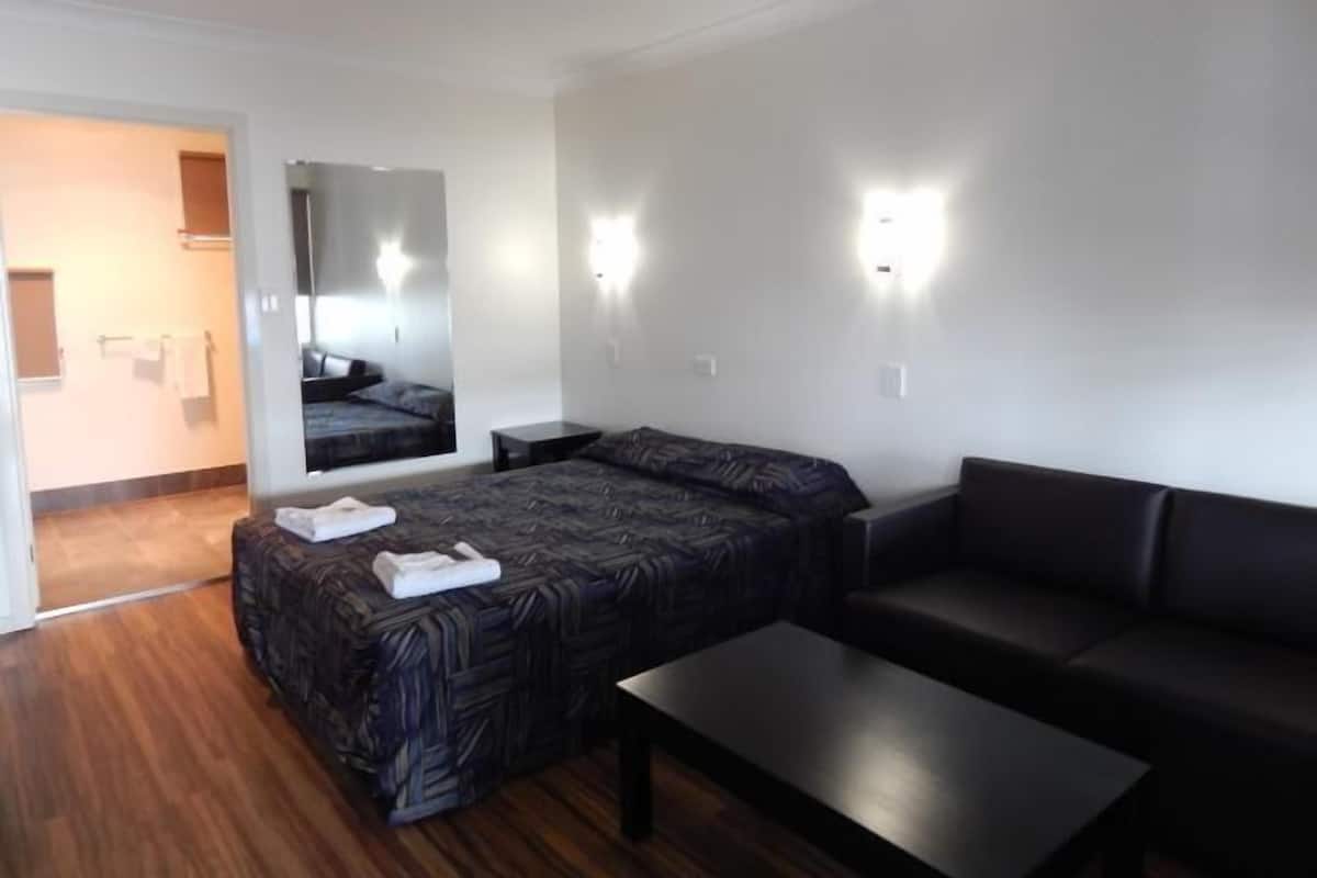 Suite ejecutiva, 1 habitación, no fumadores (Executive Motel) | Wifi gratis