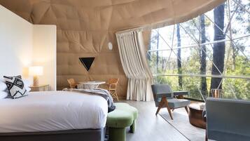 1 bedroom, premium bedding, individually decorated