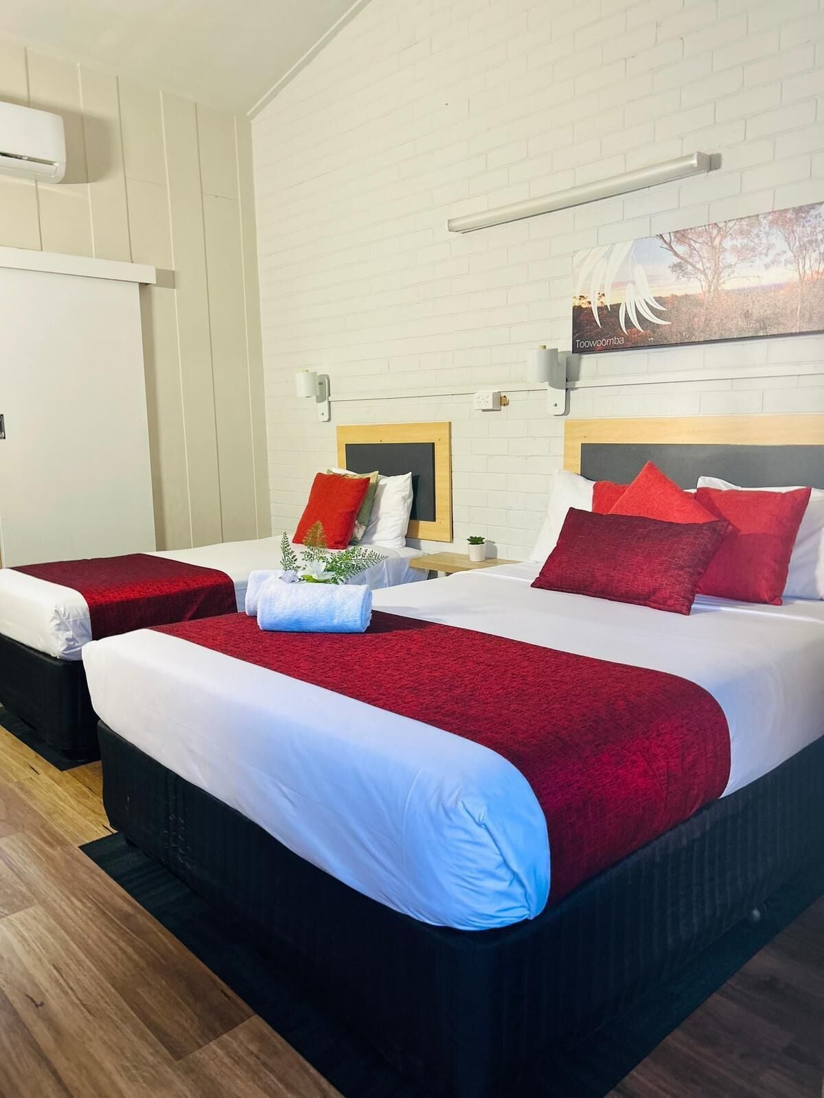 标准房, 无烟房 | 办公桌、遮光窗帘、熨斗/熨衣板、免费 WiFi