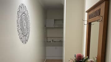 Quarto standard, para não fumantes, cozinha americana (4 Star Del/Bal/Lakeviews) | Vista do quarto