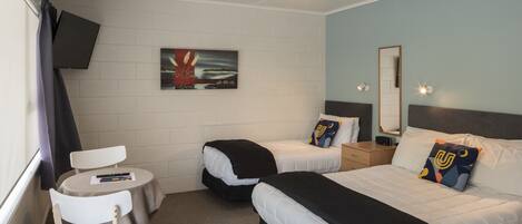 Queen Studio + 1 Single | 2 bedrooms, bed sheets