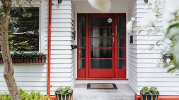 Entrada de la propiedad