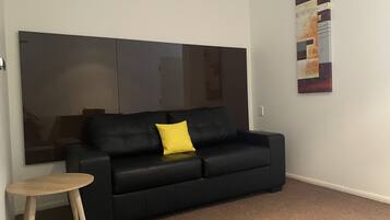 Executive kamer, niet-roken (Executive Queen) | Verduisterende gordijnen, een strijkplank/strijkijzer, gratis wifi