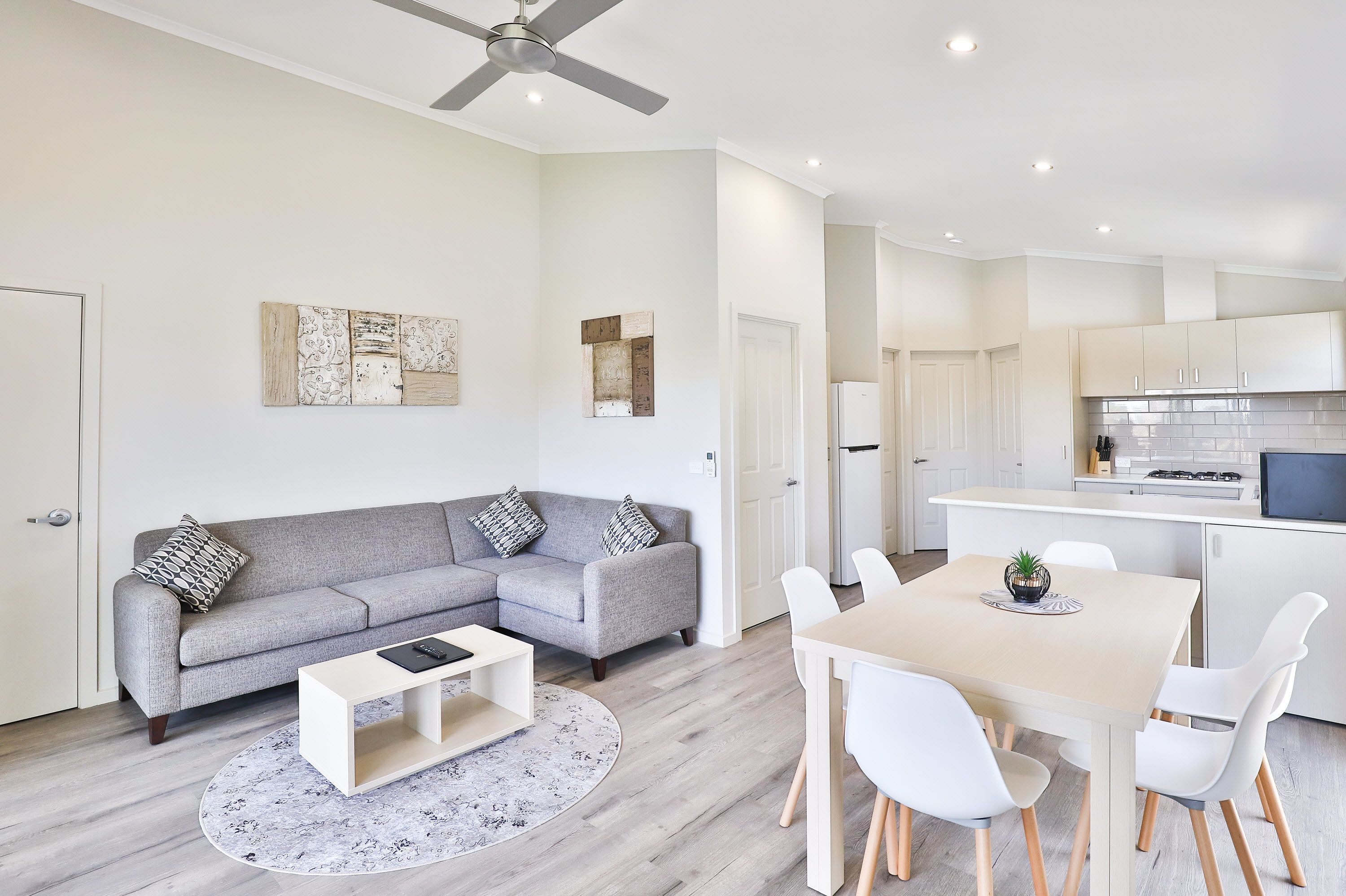 Elevated Riverfront Cabin | Living area | TV