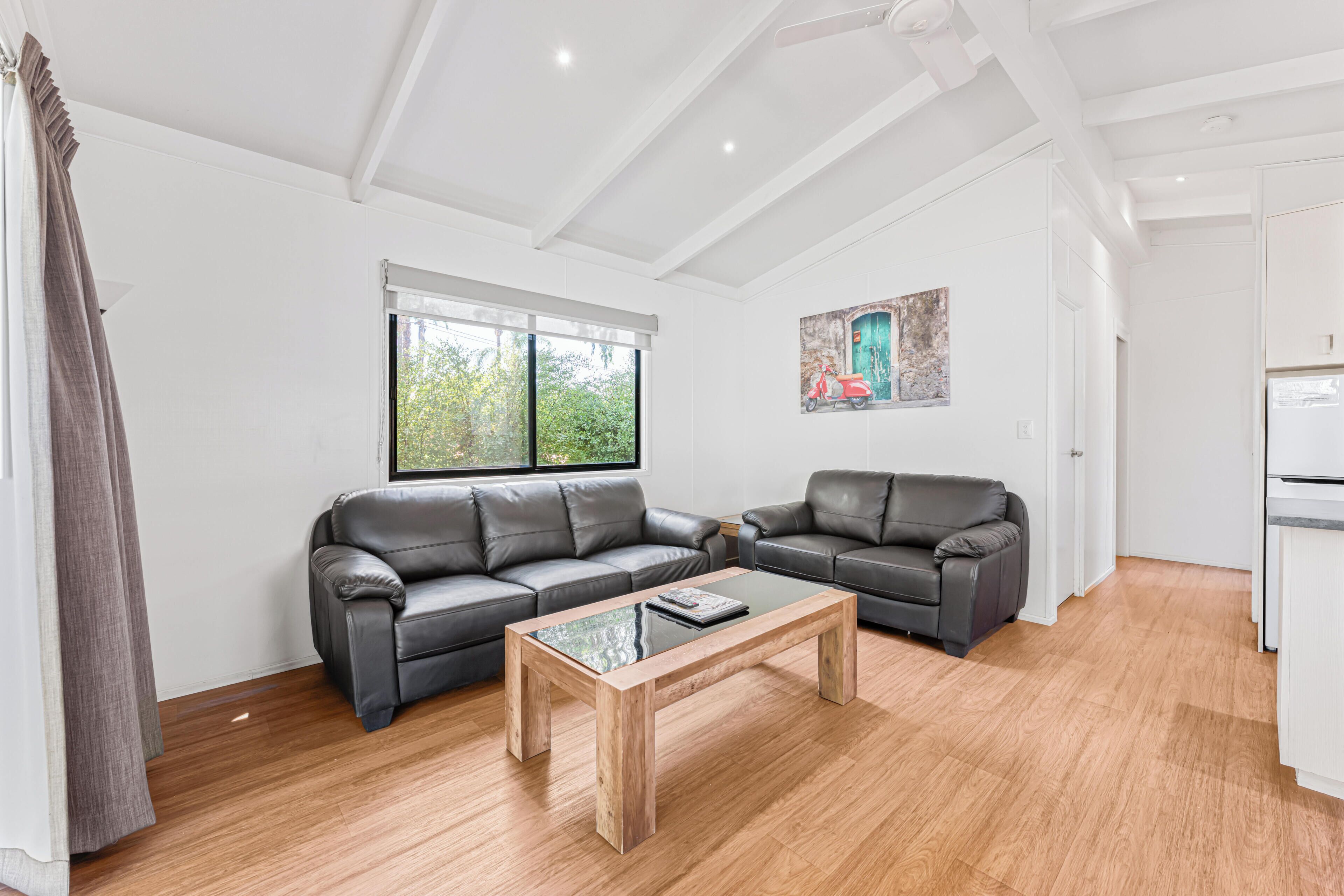 Executive Cabin, 2 Bedrooms, River View | Living area | TV