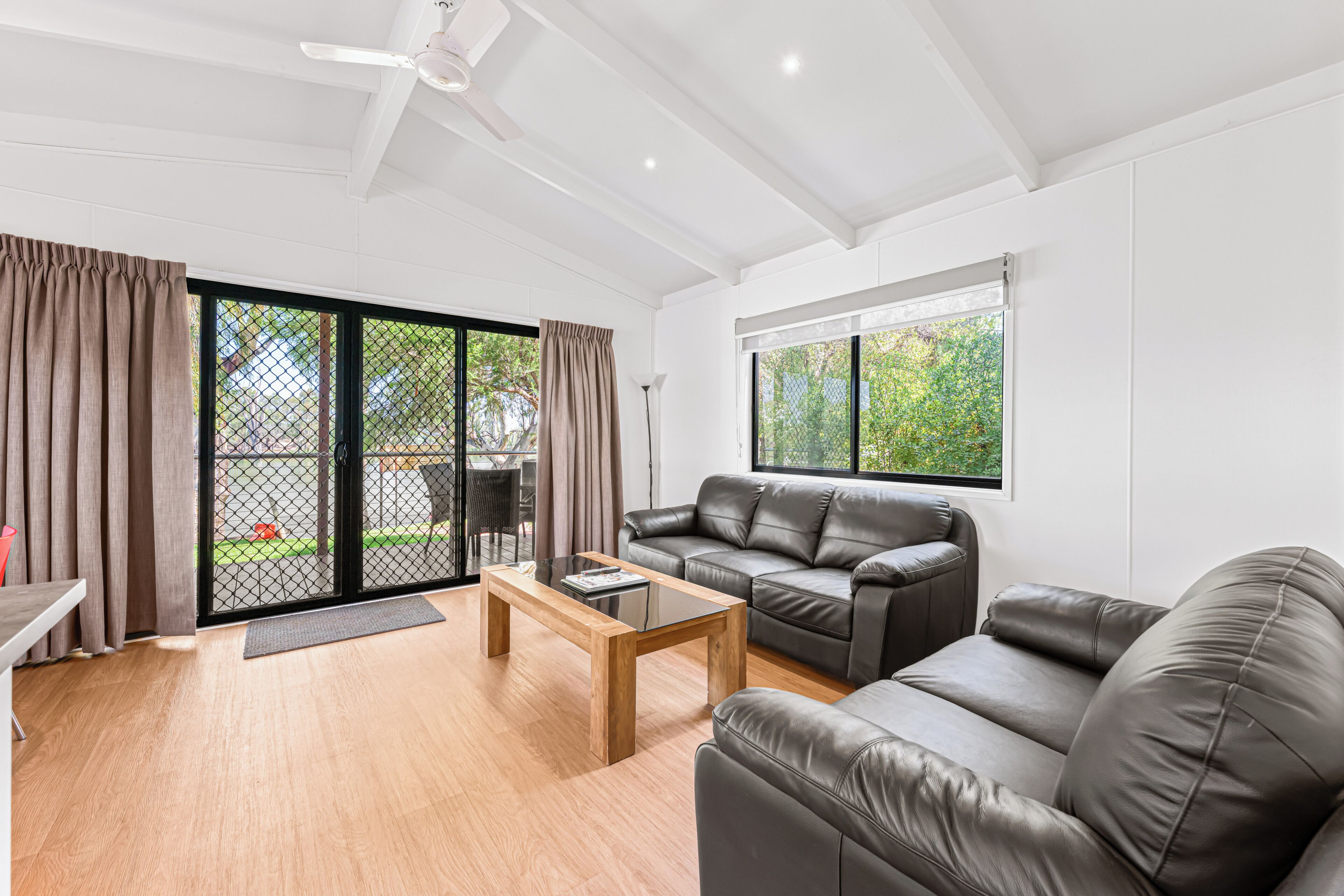 Executive Cabin, 2 Bedrooms, River View | Living area | TV