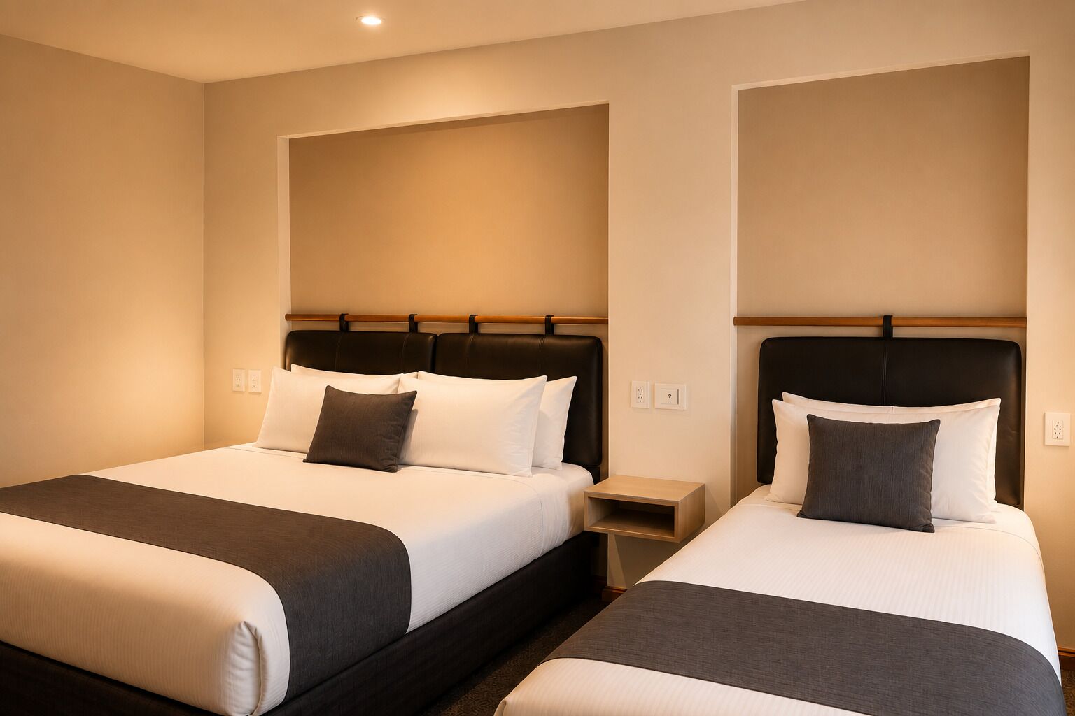 Superior Twin Room, 1 Bedroom | In-room safe, laptop workspace, iron/ironing board, free WiFi