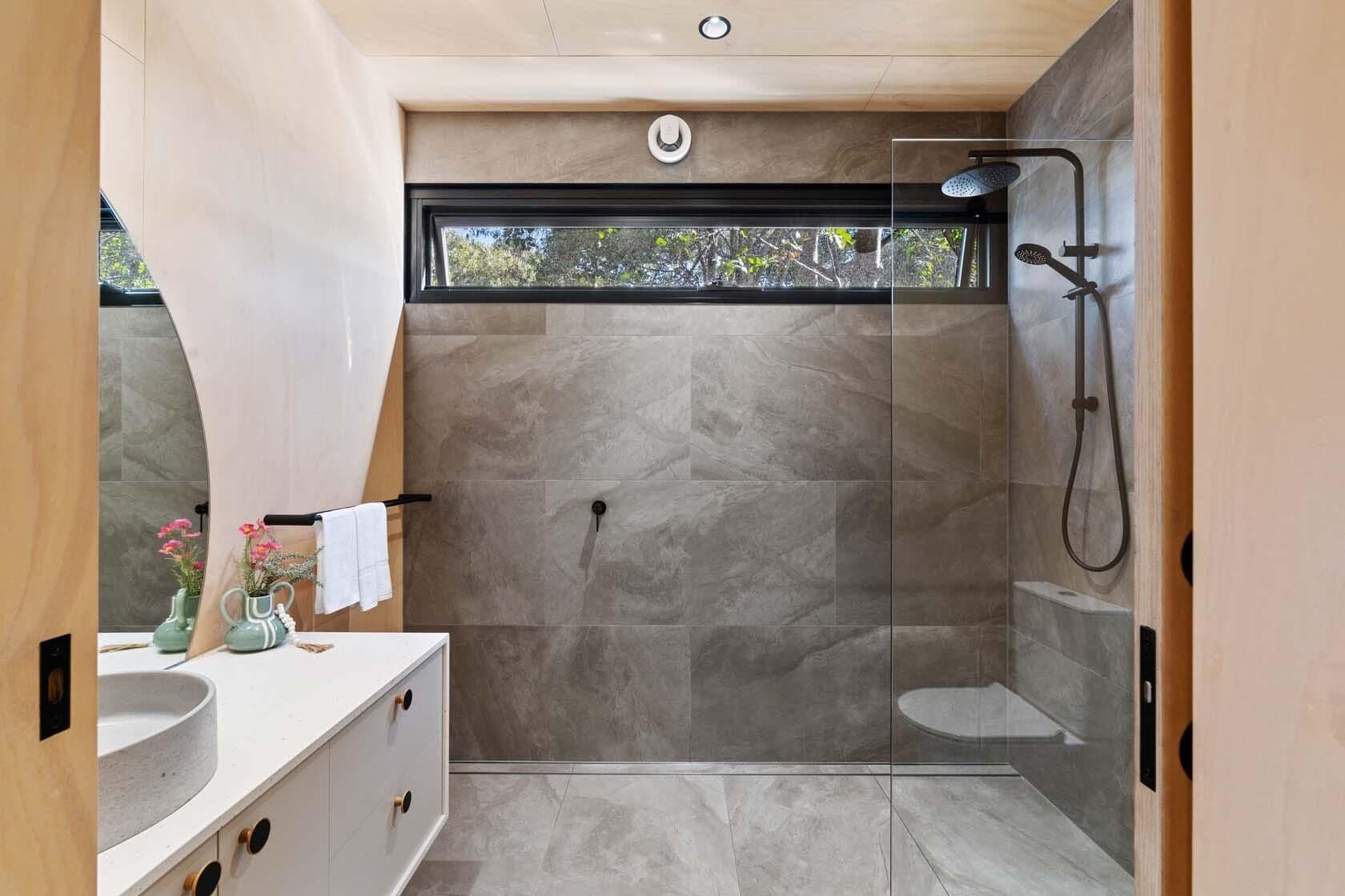 Tallow Pod 1 Bedroom | Bathroom