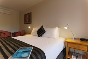Standard Room, Balcony (Spa room) - Eugenies Inverloch (Inverloch)