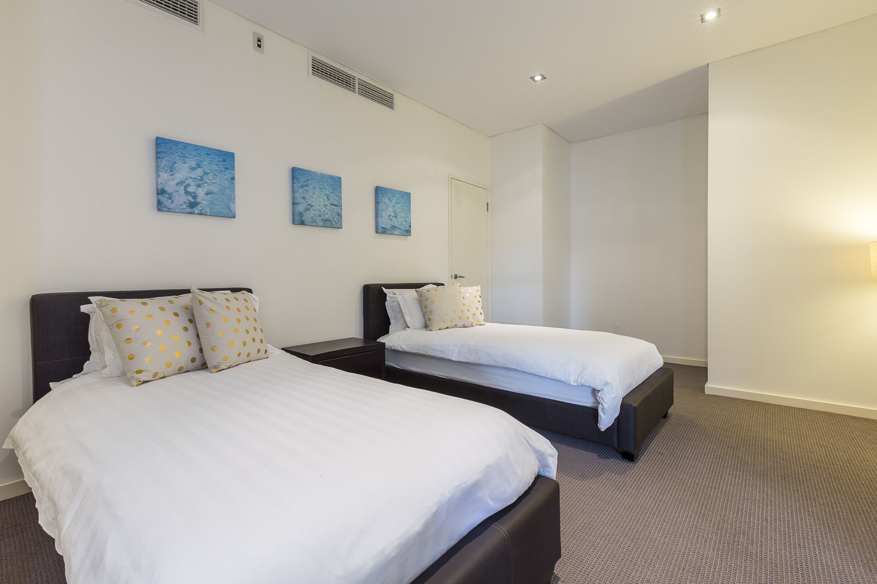 Gallery Serviced Apartments — image 7