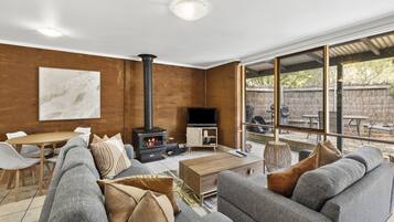 ์๋ฐ ์์ค ๋ด ํธ์ ์์ค/์๋น์ค