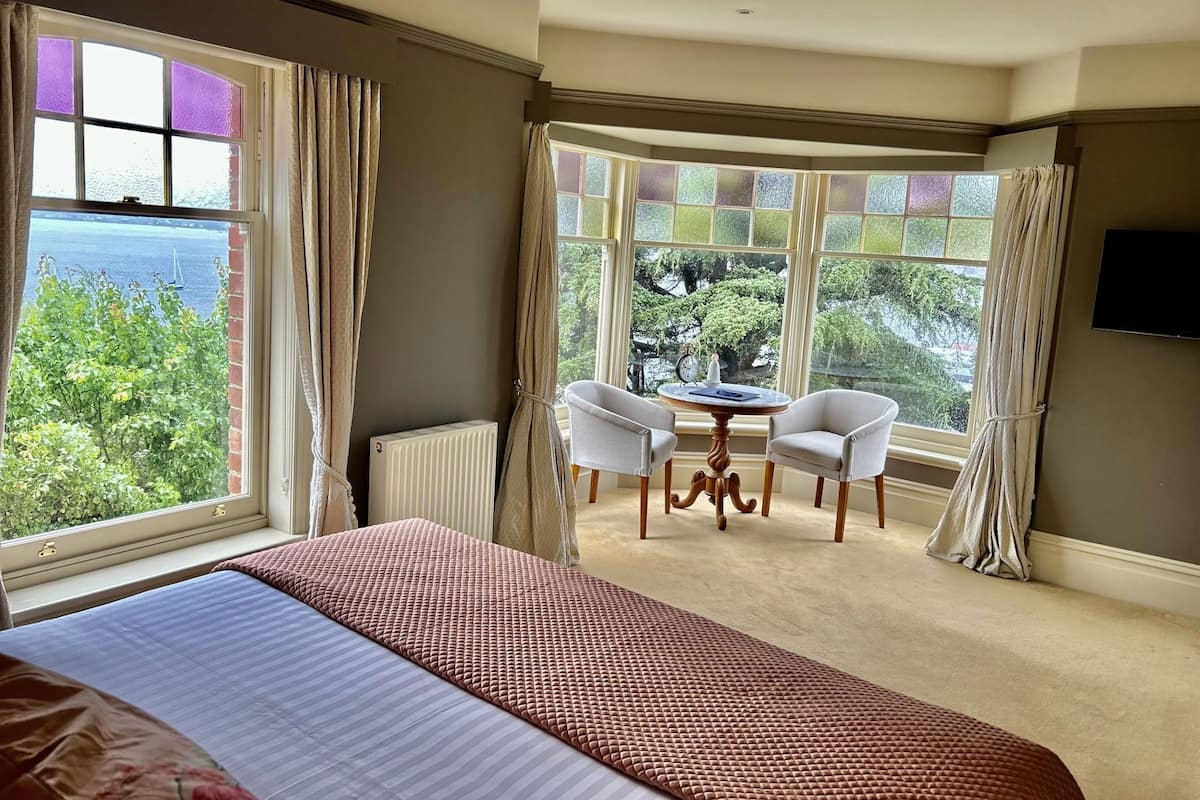 Premium bedding, pillowtop beds, minibar, individually decorated