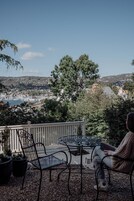 One-Bedroom Apartment - Florence Fox | Terrace/patio