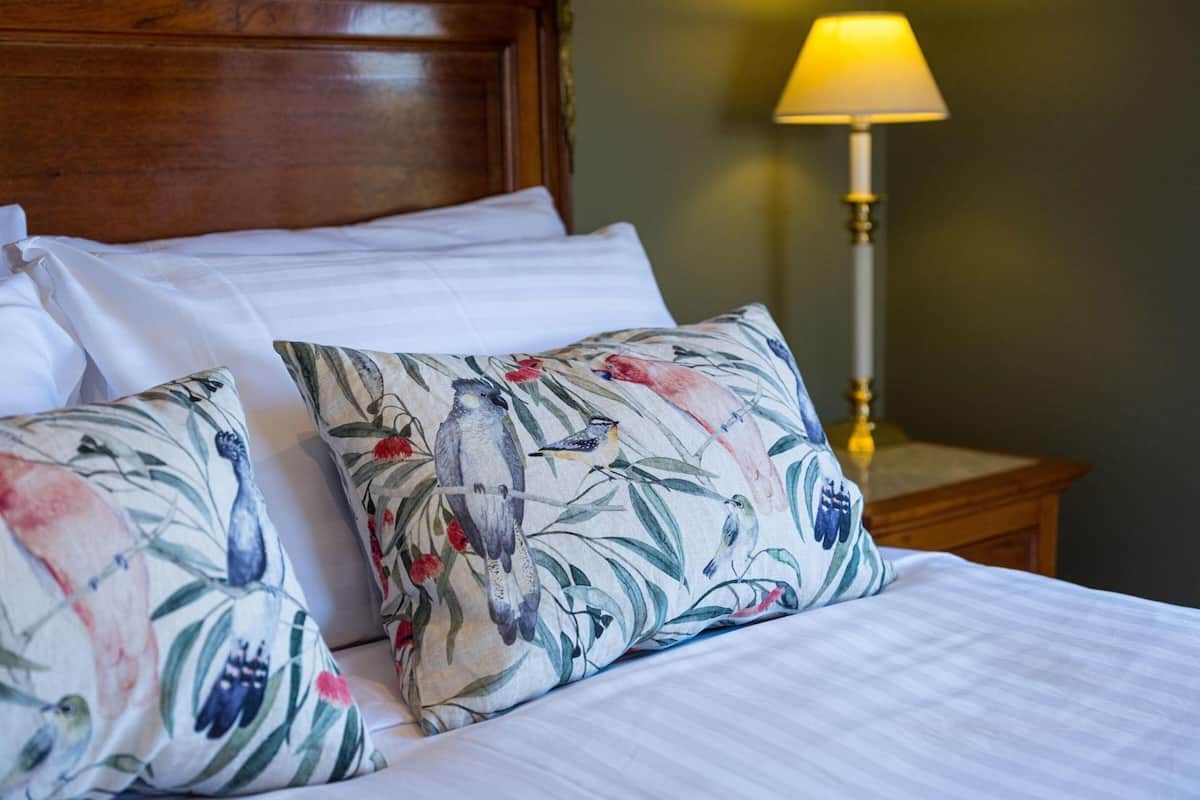 Premium bedding, pillowtop beds, minibar, individually decorated