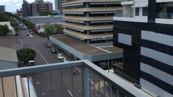 1 Bedroom Apartment | Balcony