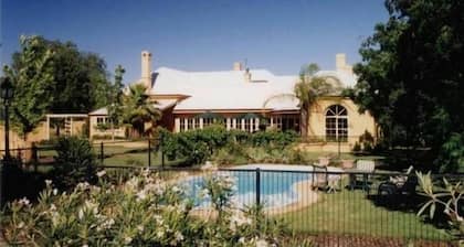 Ranelagh House