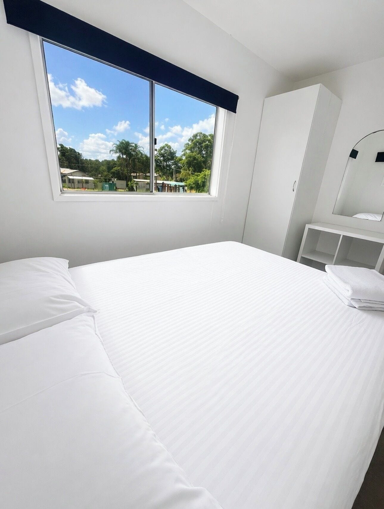 Perhemökki | Pimennysverhot, ilmainen Wi-Fi, vuodevaatteet