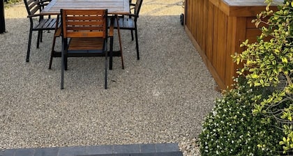 Batemans Bay Holiday Park - Hostel