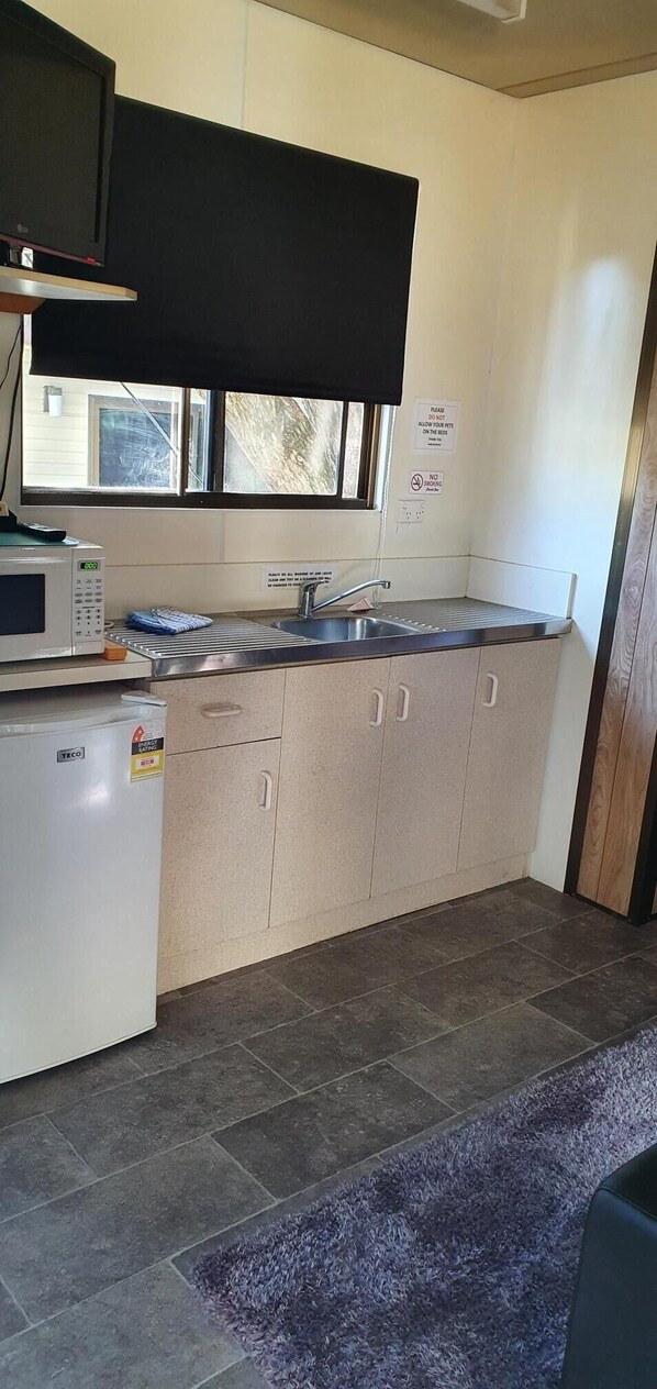 Traditional Cabin | Private kitchen