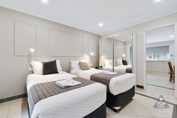 2 bedrooms, in-room safe, blackout curtains, iron/ironing board