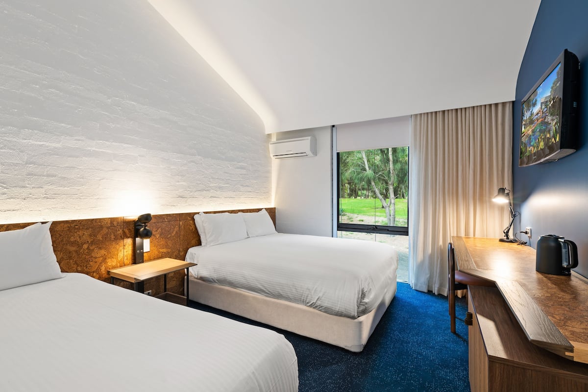 Desk, blackout drapes, iron/ironing board, free WiFi