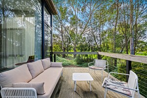 2 Bedroom Waratah Apartment | Garden view