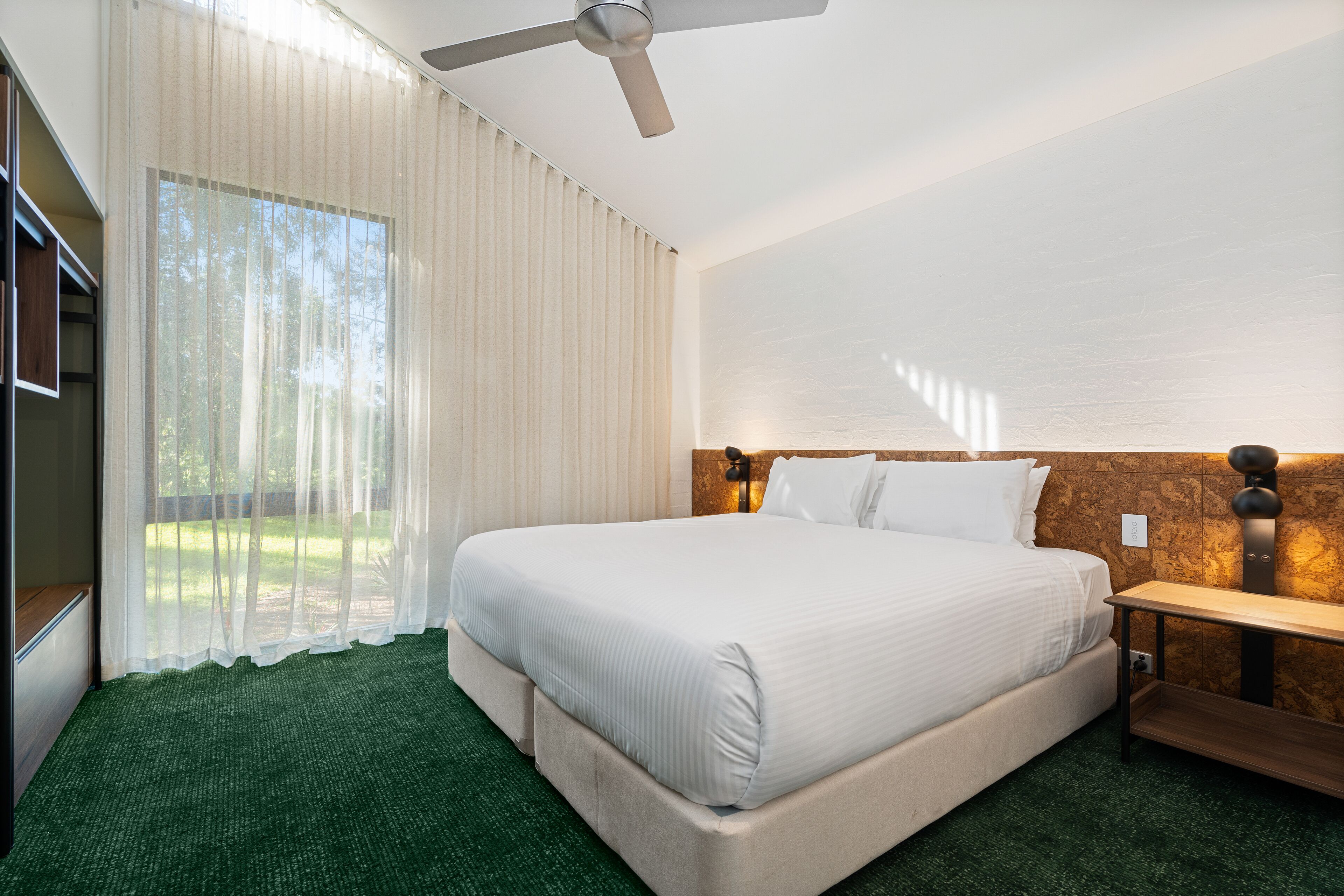 Desk, blackout drapes, iron/ironing board, free WiFi