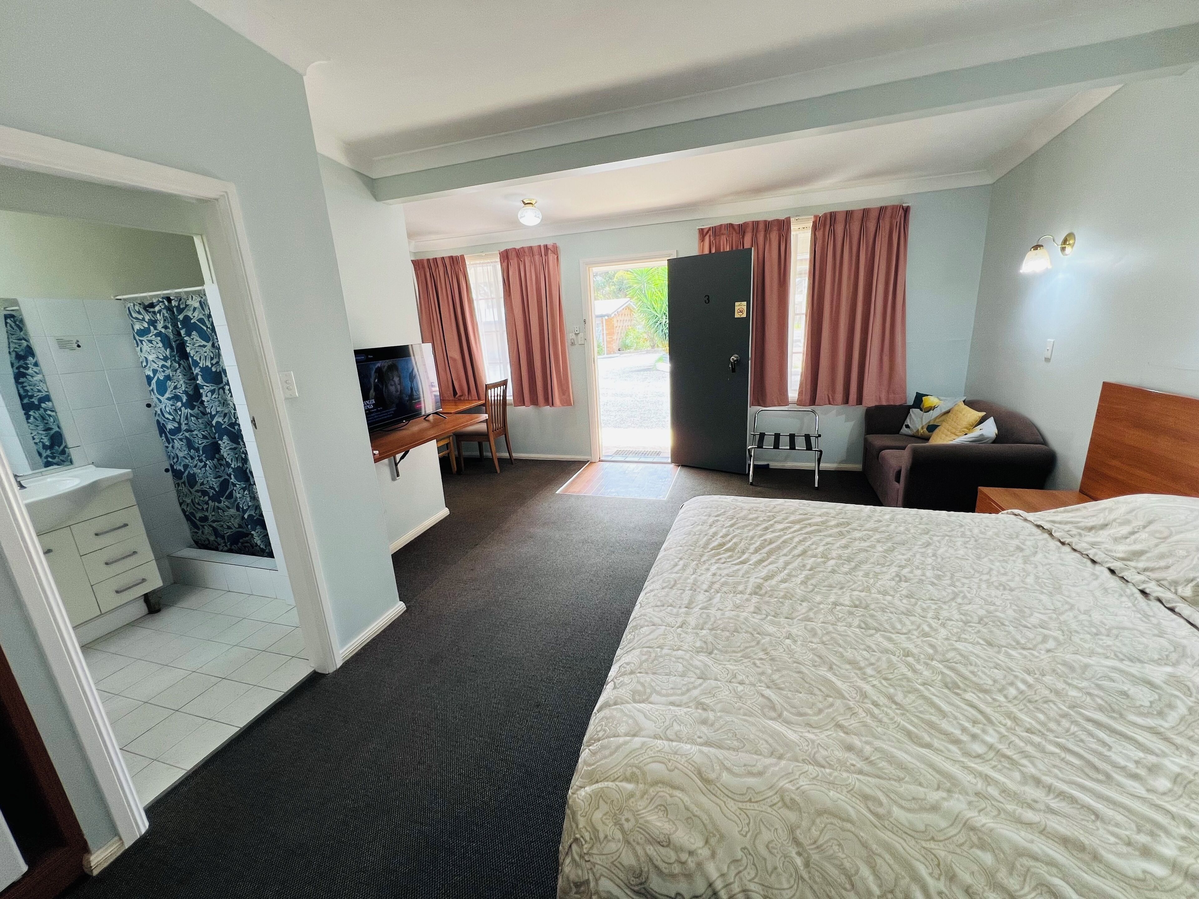 Rom | Strykejern/-brett, wi-fi (inkludert) og sengetøy