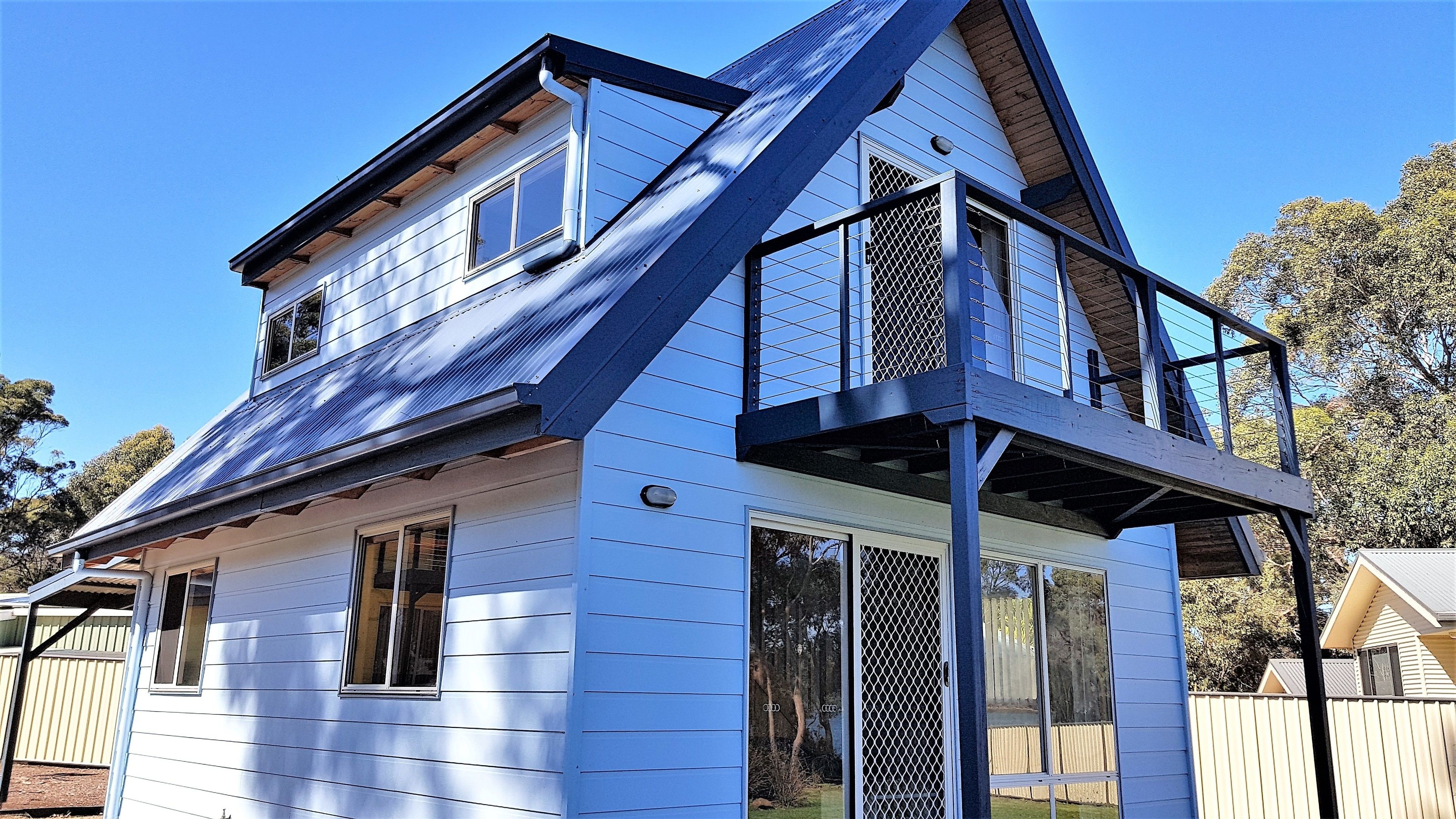 Four Seasons Waterfront Villas — image 19