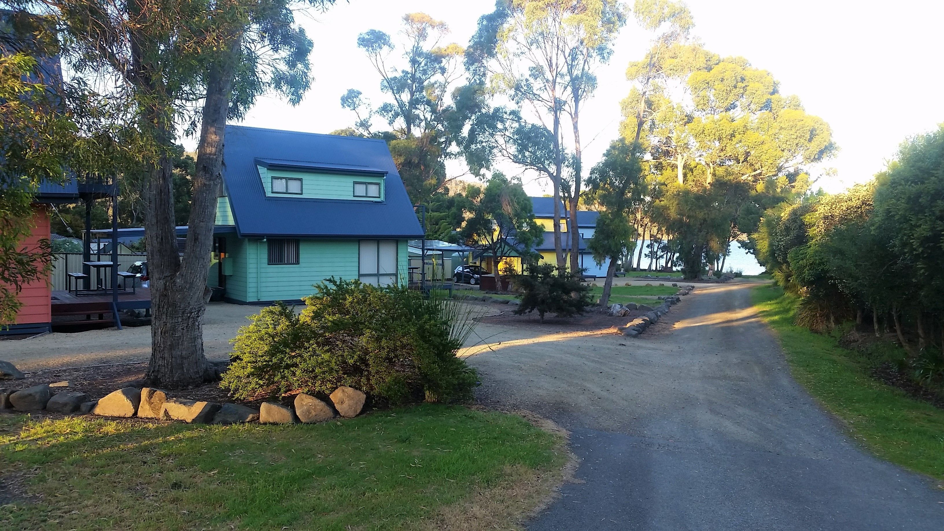 Four Seasons Waterfront Villas — image 22