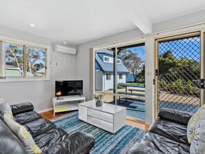 48-Zoll-Flachbildfernseher mit Digitalempfang, Fernseher