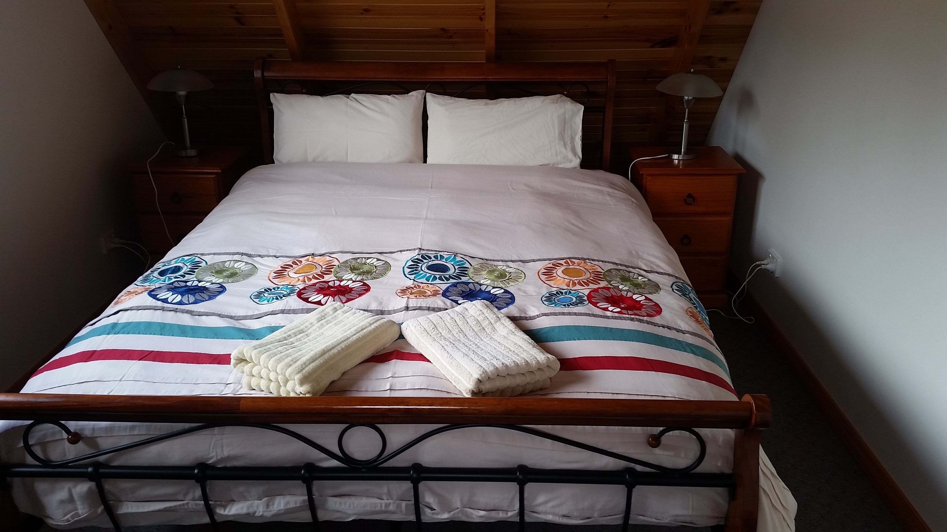 Four Seasons Waterfront Villas — image 12