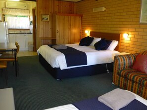 Quarto (Queen Room)