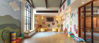 Claremont Hotel Motel