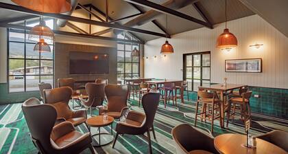 Claremont Hotel Motel