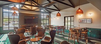 Claremont Hotel Motel