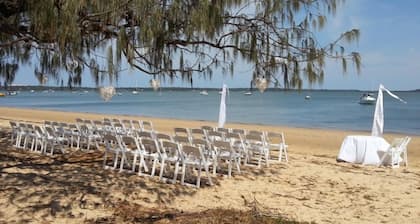 Coochiemudlo Island Seminara Apartments