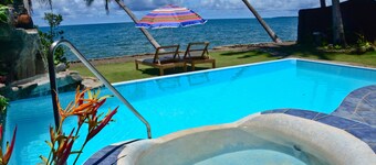 Crystal Paradise Resort, Spa & Winery