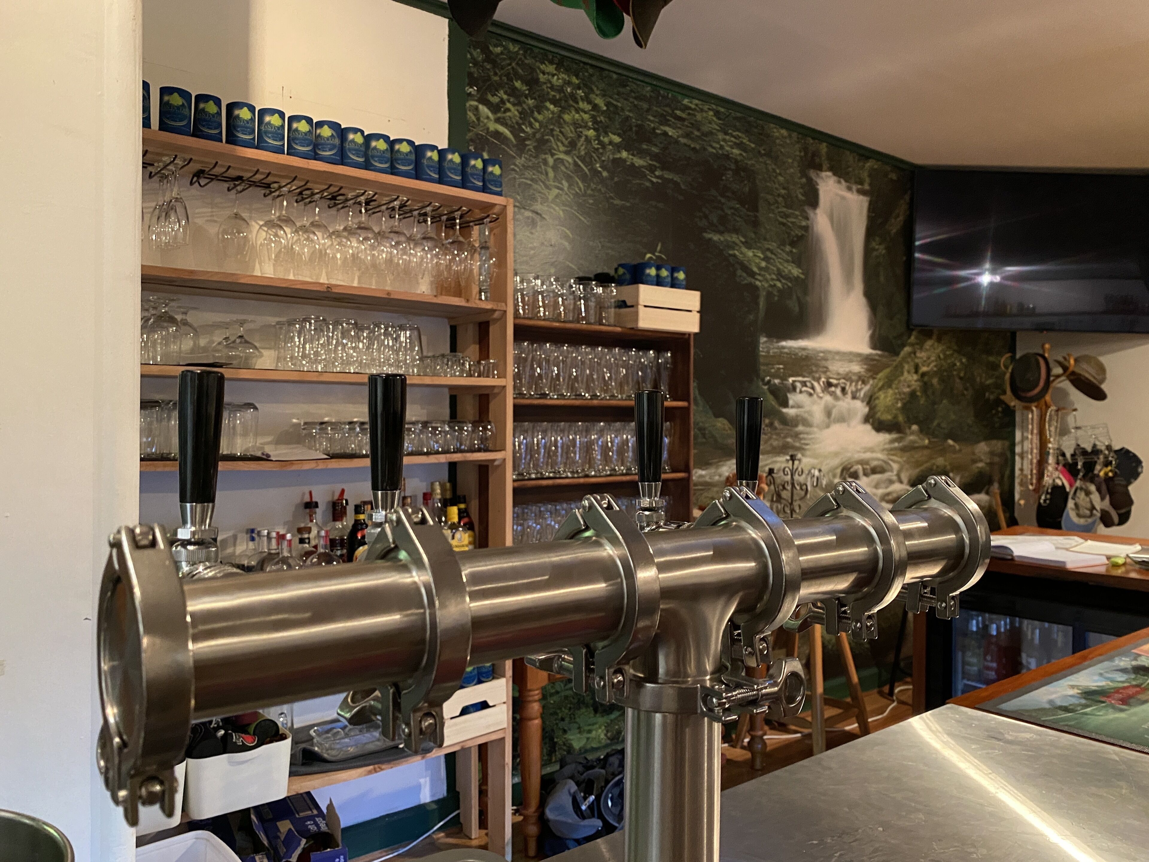 Giants Table and Cottages — image 29