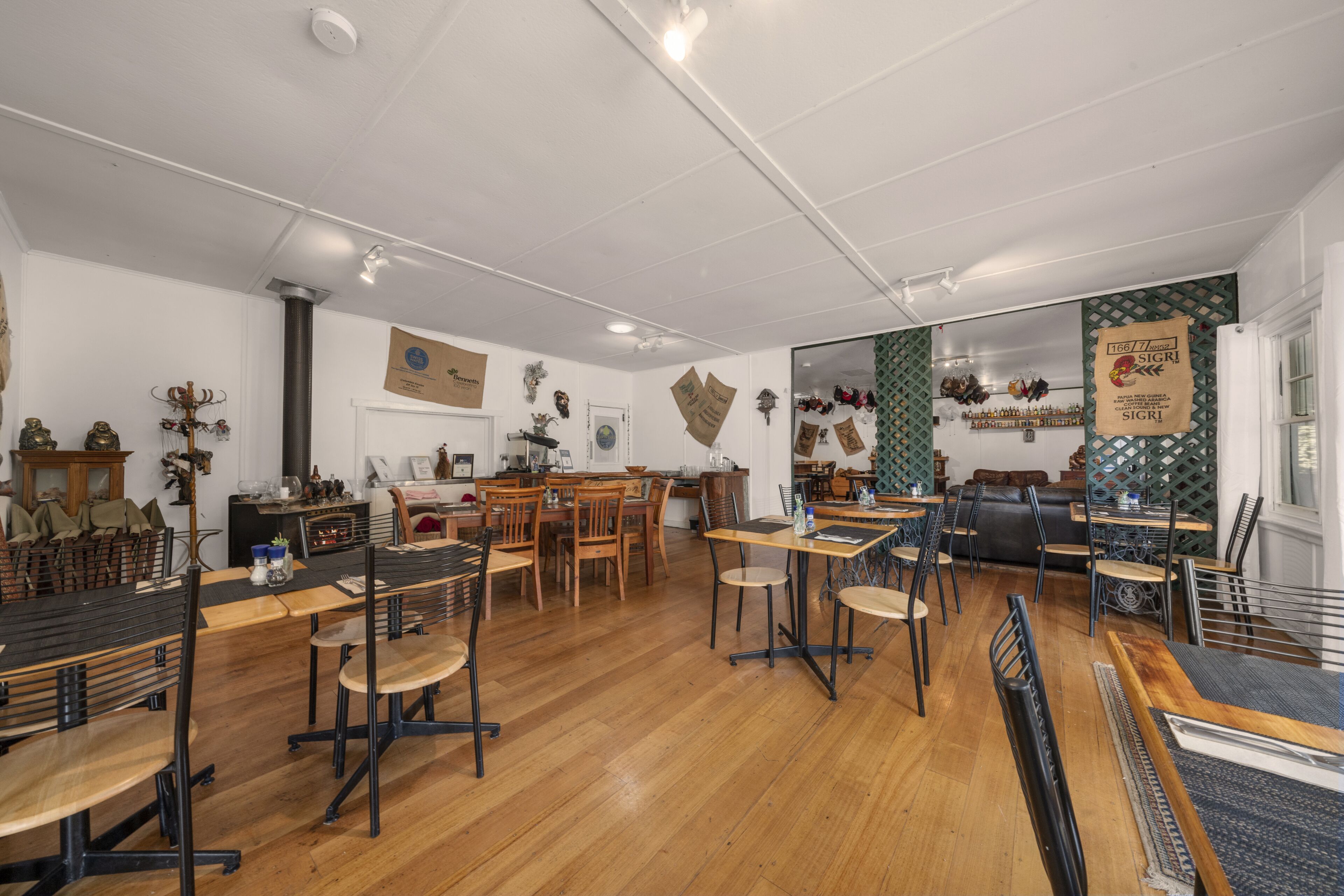 Giants Table and Cottages — image 28