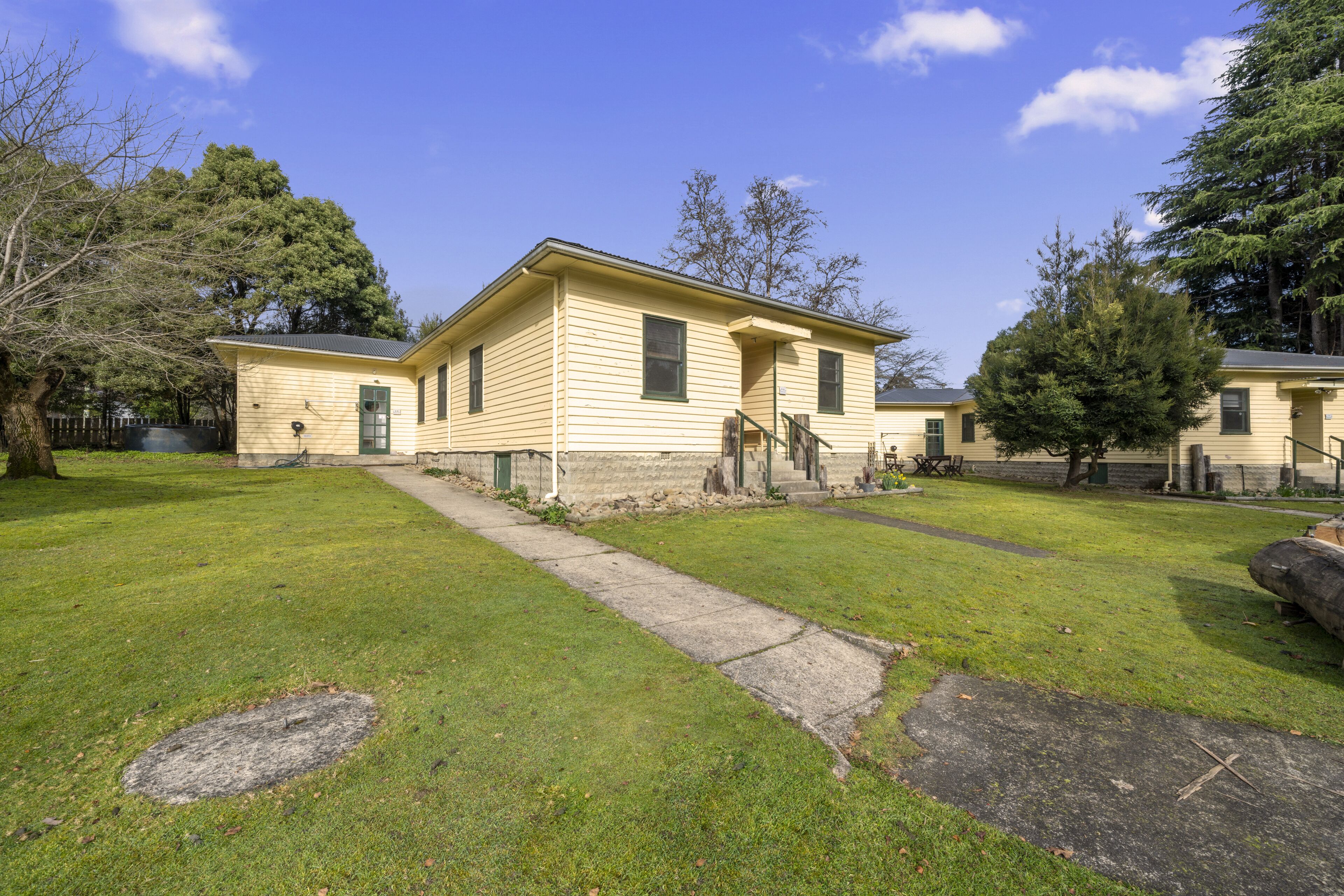 Giants Table and Cottages — image 25