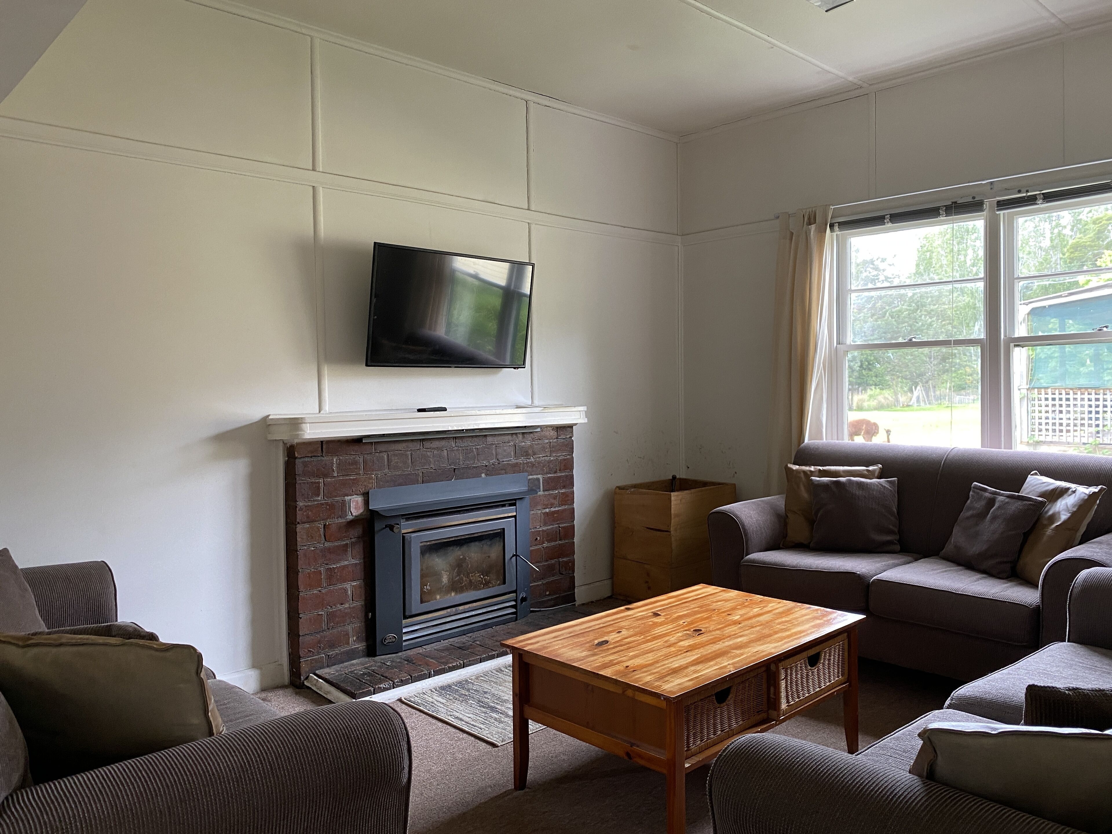 Giants Table and Cottages — image 7